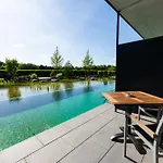 Zum Zollhaus 4*