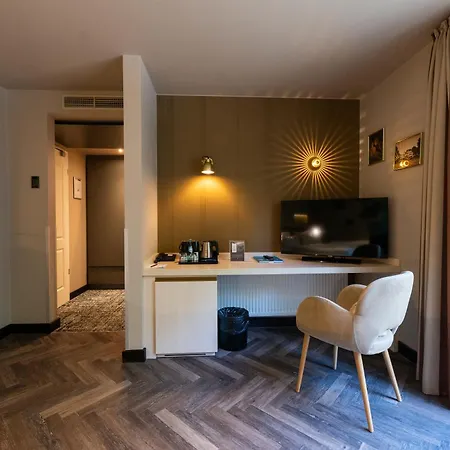 Ξενοδοχείο Zum Zollhaus 4*