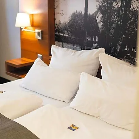 Zum Zollhaus 4*
