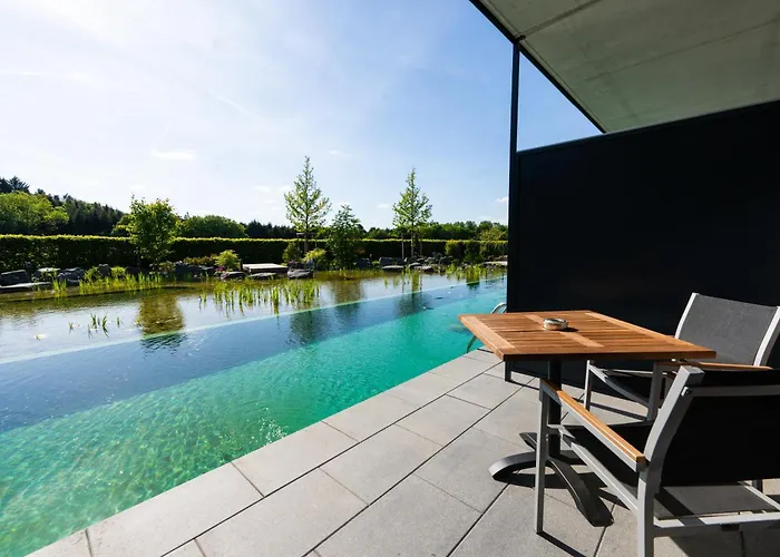 Zum Zollhaus 4*